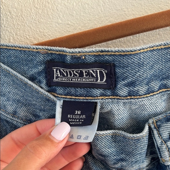 Land’s End 90’s Mom Shorts - Picture 5 of 5